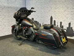 Harley-Davidson Flhxse CVO Street Glide - BTW verrekenbaar 2018 occasion – foto 11 van 13