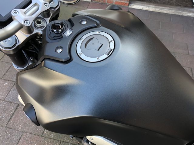 honda - cb-1000-r-abs