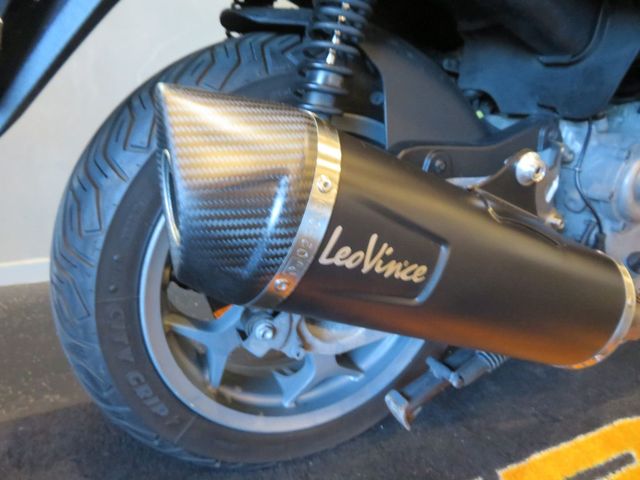 piaggio - mp3-500-lt