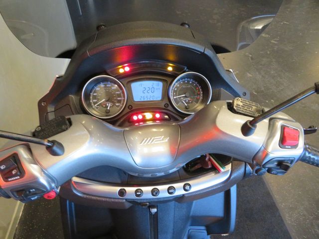 piaggio - mp3-500-lt