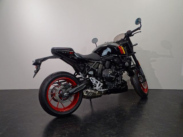 suzuki - gsx-8tt