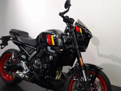 SUZUKI GSX-8TT – foto 4