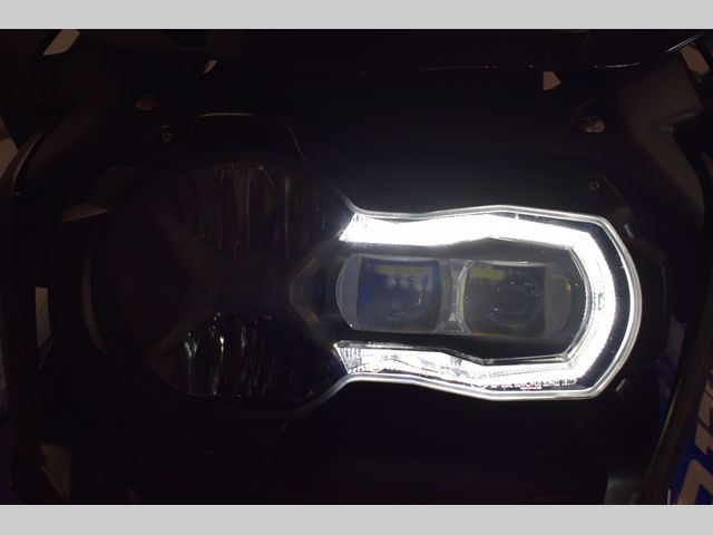 bmw - r-1250-gs-adventure