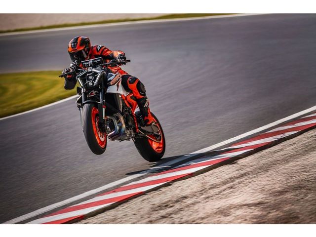 ktm - 990-duke-r
