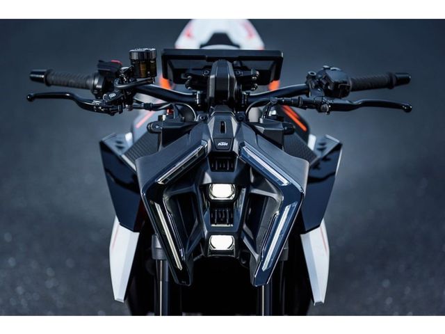 ktm - 990-duke-r