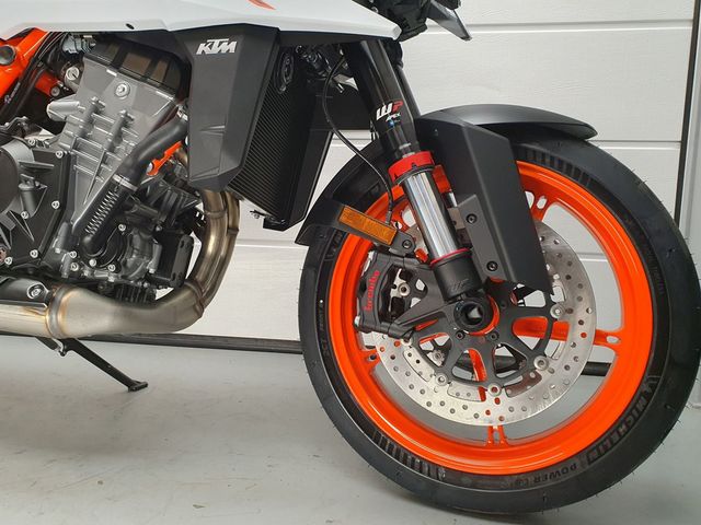 ktm - 990-duke-r