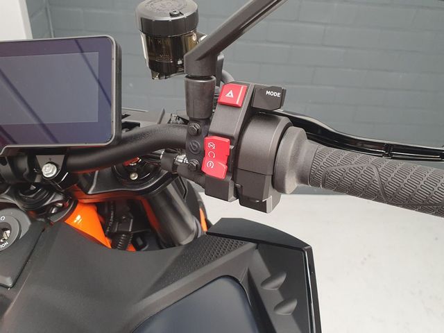 ktm - 990-duke-r