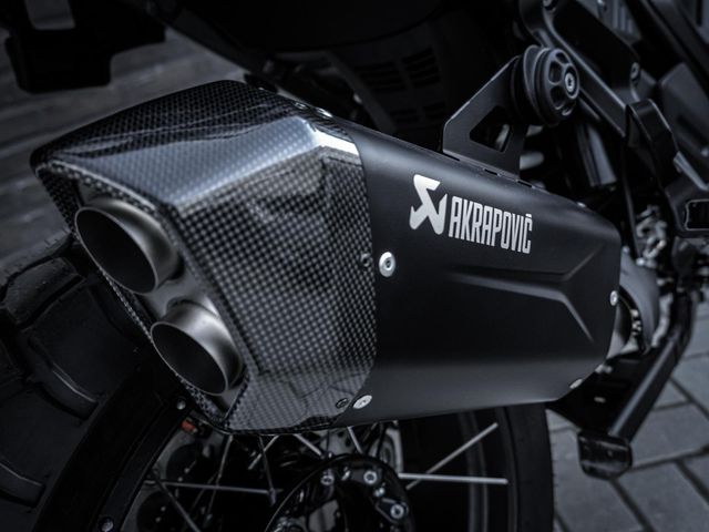 bmw - r-1300-gs-adventure
