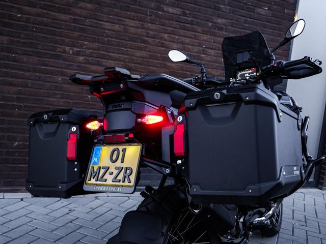 bmw - r-1300-gs-adventure