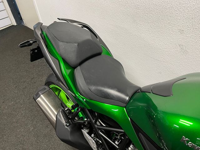 kawasaki - ninja-h2-sx