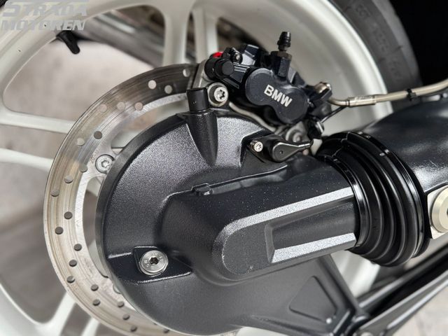 bmw - r-1150-r-rockster