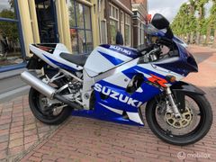SUZUKI GSX-R 750
