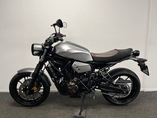 yamaha - xsr-700