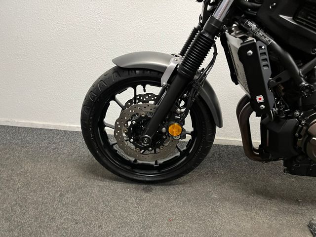 yamaha - xsr-700