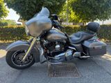 HARLEY-DAVIDSON STREET GLIDE FLHX