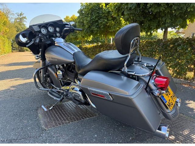 harley-davidson - street-glide-flhx
