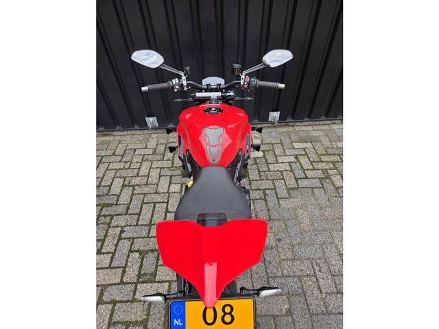 ducati - streetfighter-v2