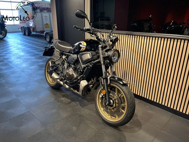 yamaha - xsr-700-abs