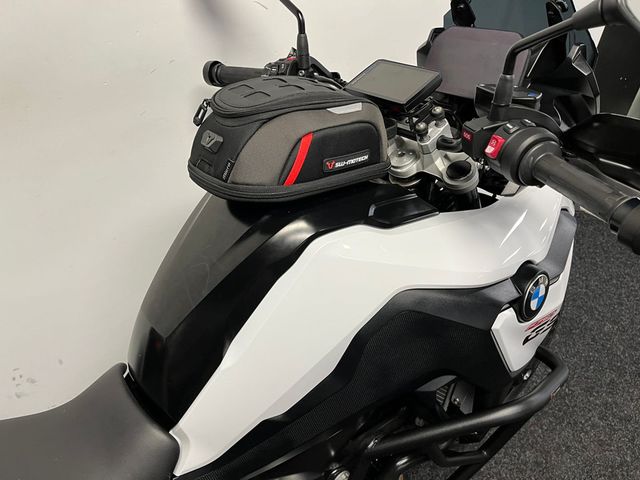 bmw - f-750-gs
