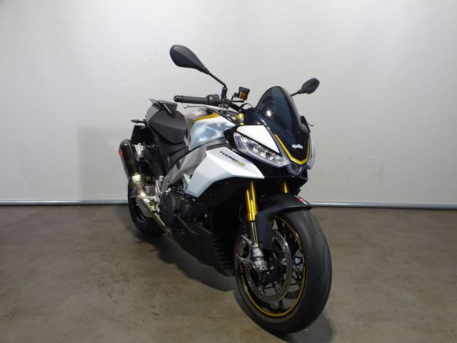 aprilia - tuono--v4-1100-factory