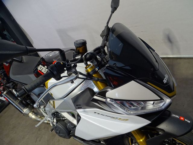 aprilia - tuono--v4-1100-factory