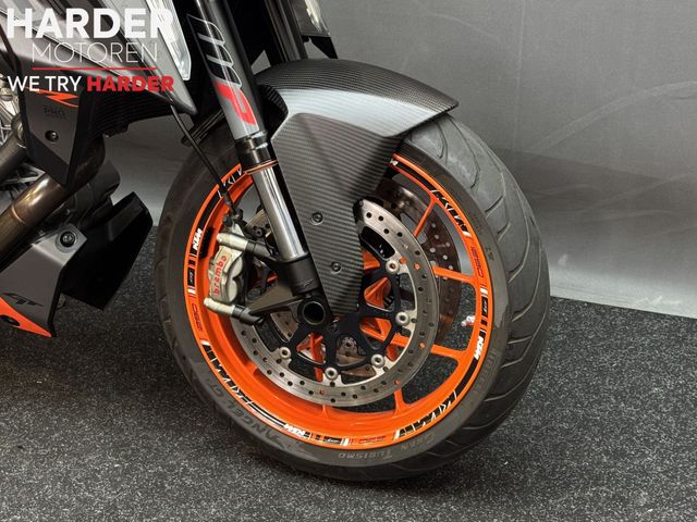 ktm - 1290-super-duke-gt