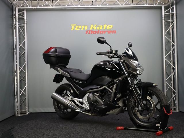 honda - nc-700-s-dct