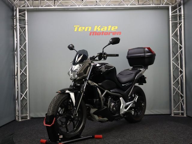 honda - nc-700-s-dct