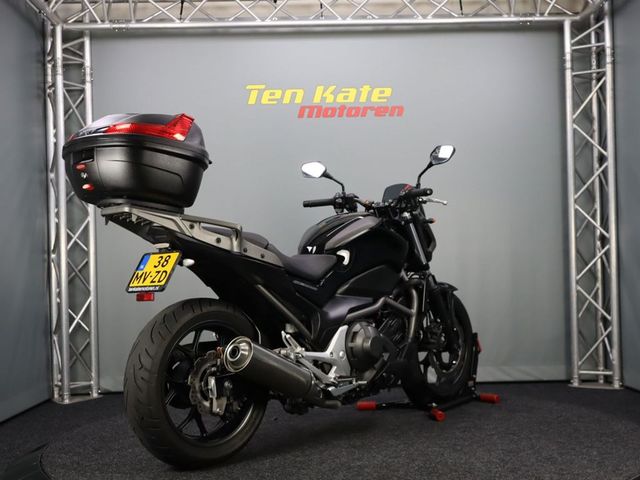 honda - nc-700-s-dct