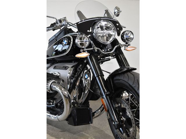 bmw - r-18-classic
