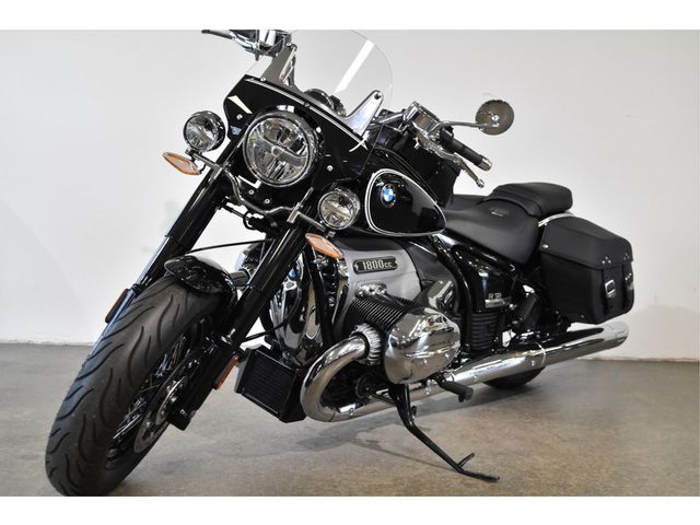 bmw - r-18-classic