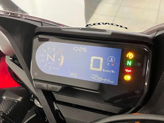 honda - cbr-650-r