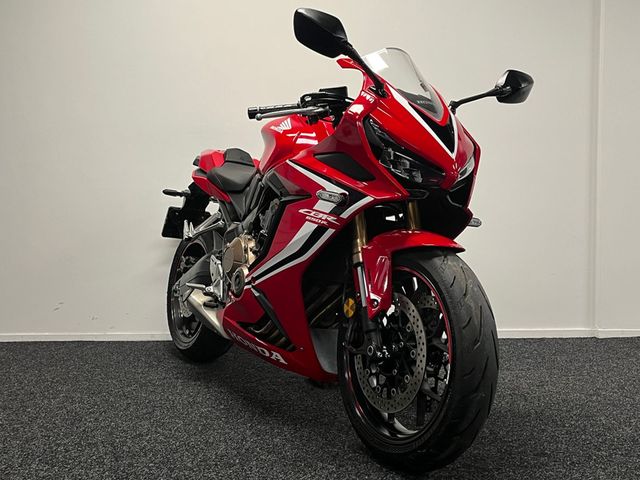 honda - cbr-650-r
