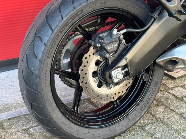 kawasaki - versys-650-abs