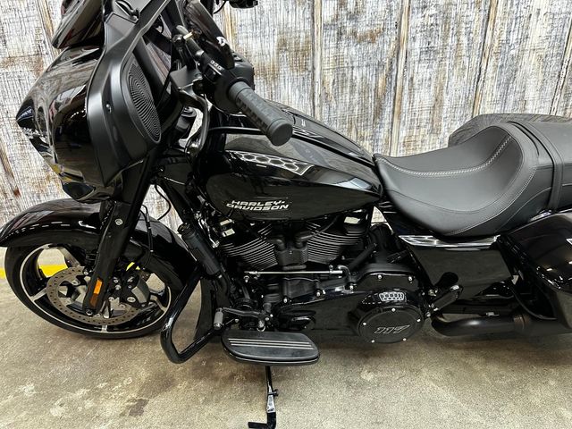 harley-davidson - street-glide