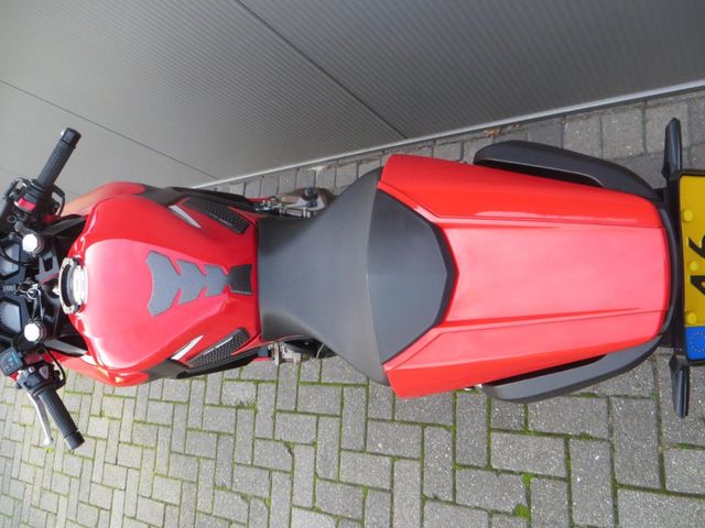 honda - cbr-650-f