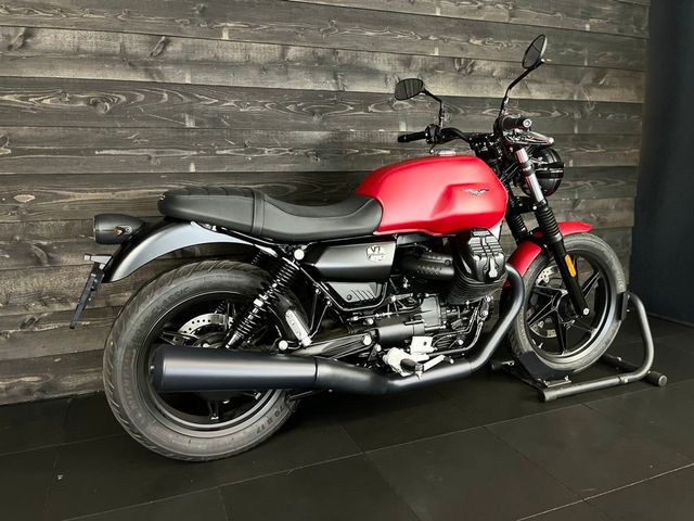 moto-guzzi - v-7-stone-850