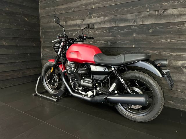 moto-guzzi - v-7-stone-850