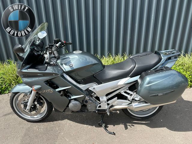 yamaha - fjr-1300