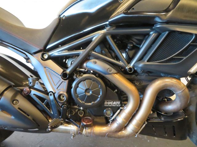ducati - diavel