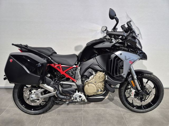 ducati - multistrada-v4-s-grand-tour