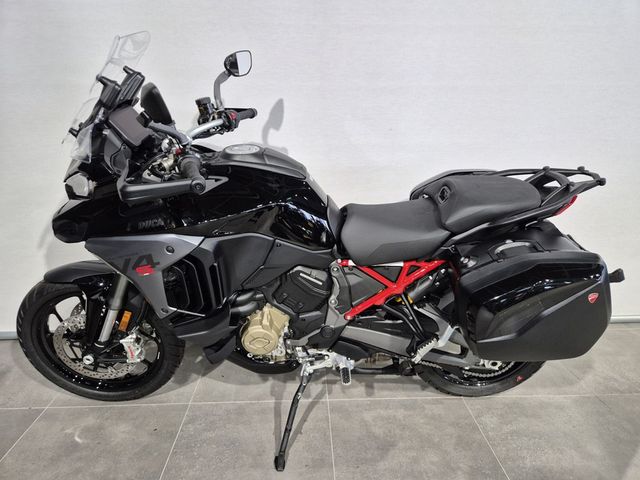 ducati - multistrada-v4-s