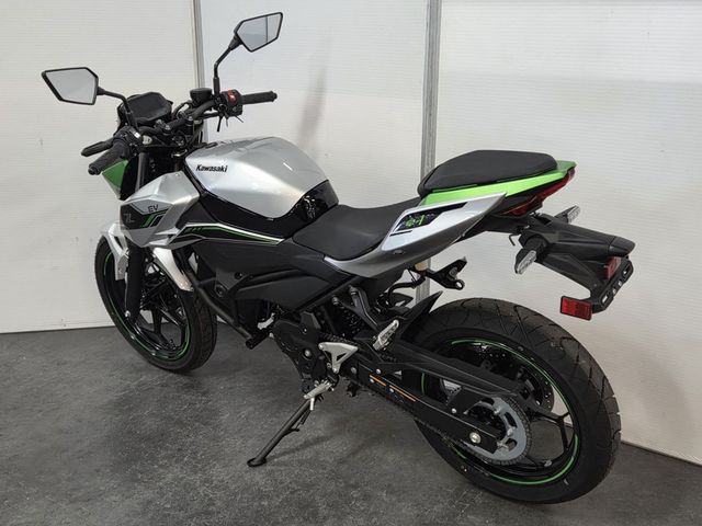 kawasaki - z-e-1