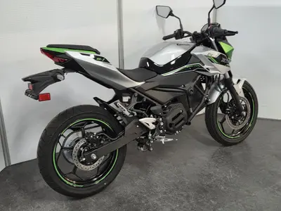 KAWASAKI Z E-1 – foto 4