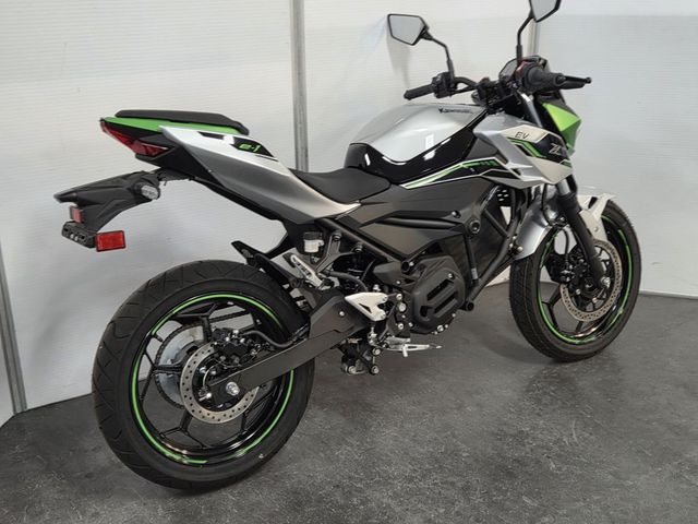 kawasaki - z-e-1