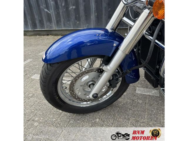 kawasaki - vn-900-classic