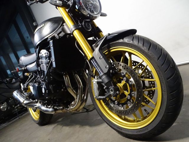 kawasaki - z900rs-se
