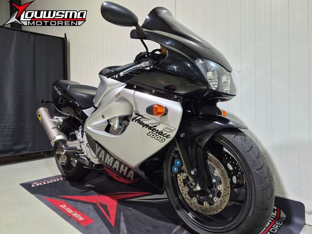 yamaha - yzf-1000-r-thunderace