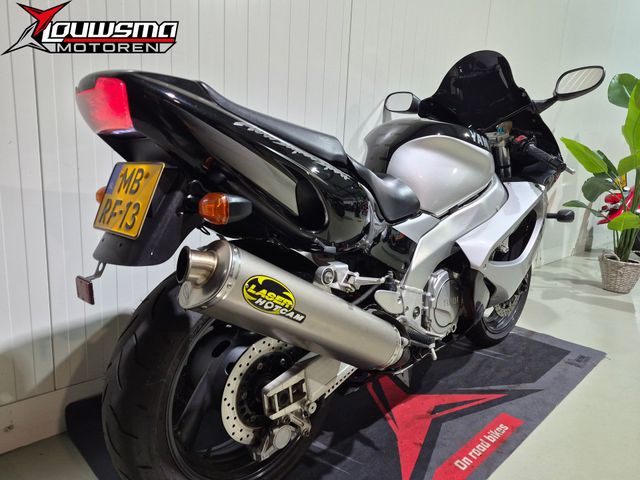 yamaha - yzf-1000-r-thunderace