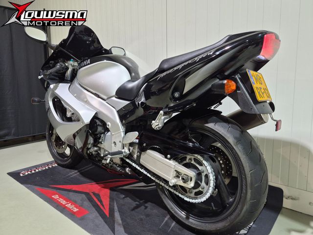 yamaha - yzf-1000-r-thunderace